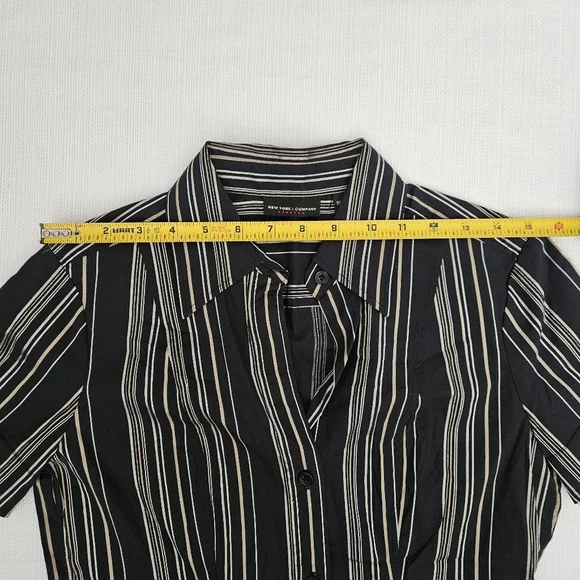 Womens‎ Button Down Striped shirt - Picture 5 of 8